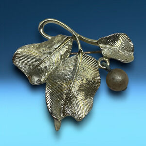 Vintage 1960's Botanical Three Leaf Brooch Pin Silver Tone Nature Dangle Berry